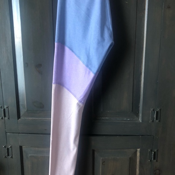 Outdoor Voices 7/8 Springs Leggings - Picture 2 of 5